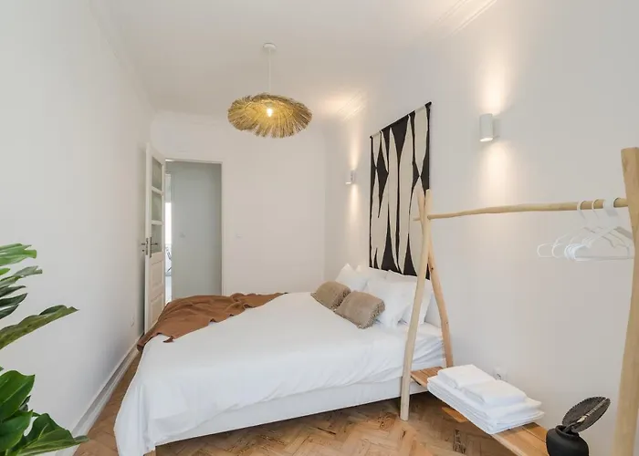 公寓 Casa Boma - Shining & Spacious With Balcony - Alvalade I Lisboa